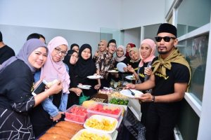 Potluck Beragam Sempoi Raya Ideaktiv Sempena Sambutan Aidilfitri